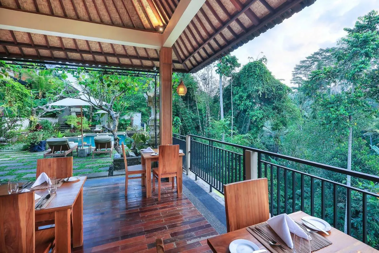 Nata Ubud 3*,